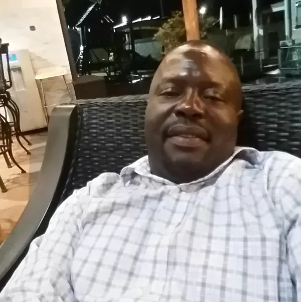 Ambikwa Jonathan, Advisor Local - EEY